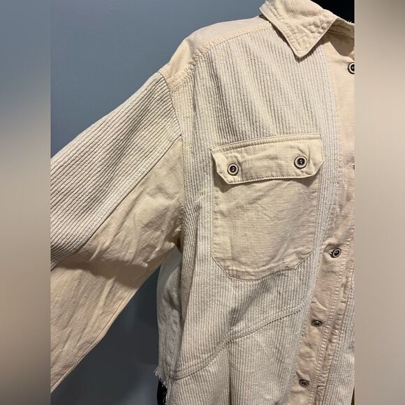 Thread & supply corduroy cream button up - Picture 4 of 8